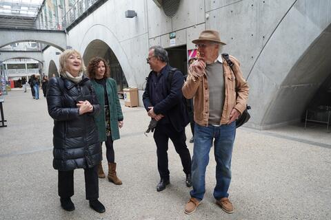 Visite Yvonne Farrell